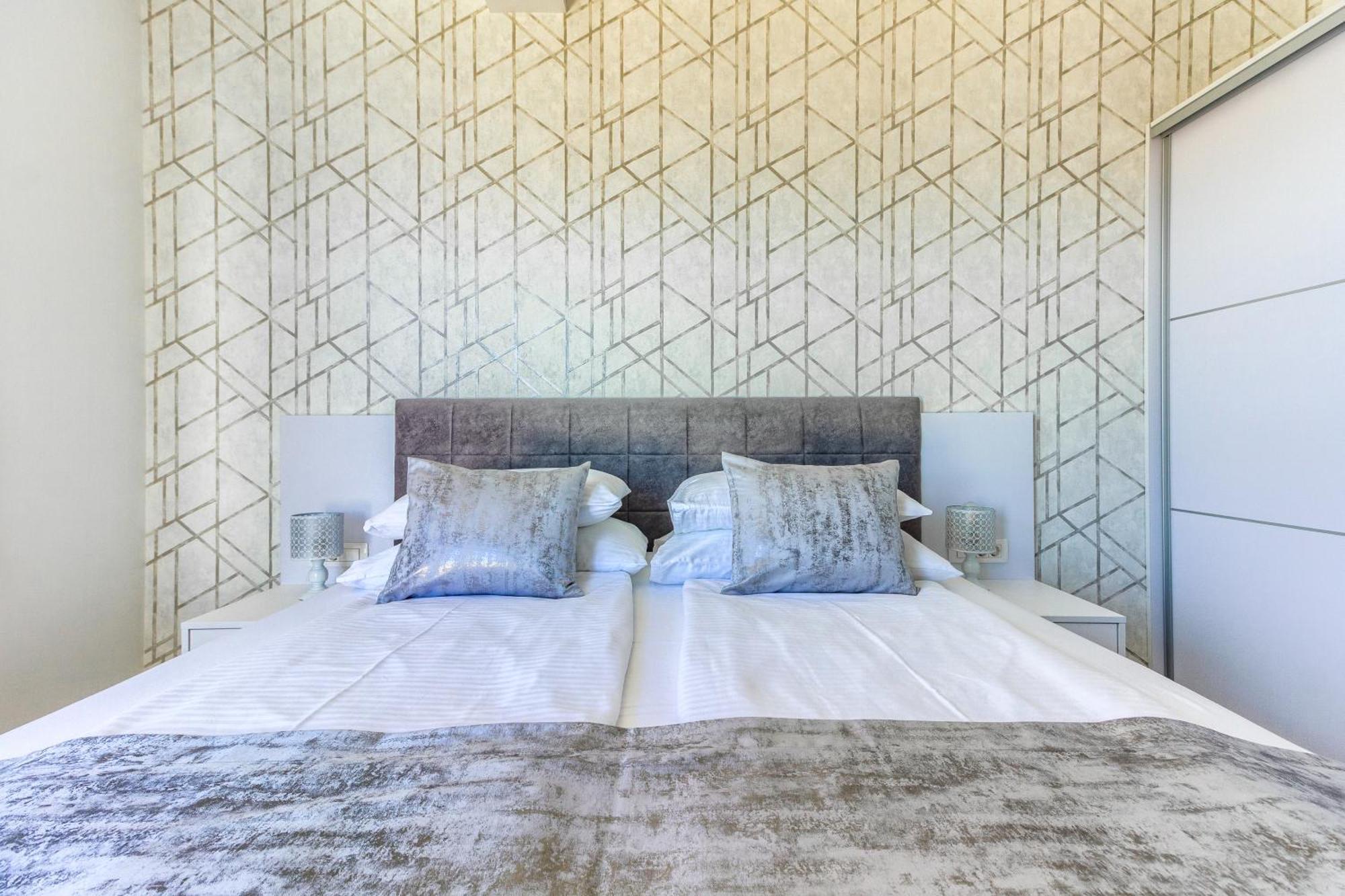 Villa A&D سلاتين المظهر الخارجي الصورة